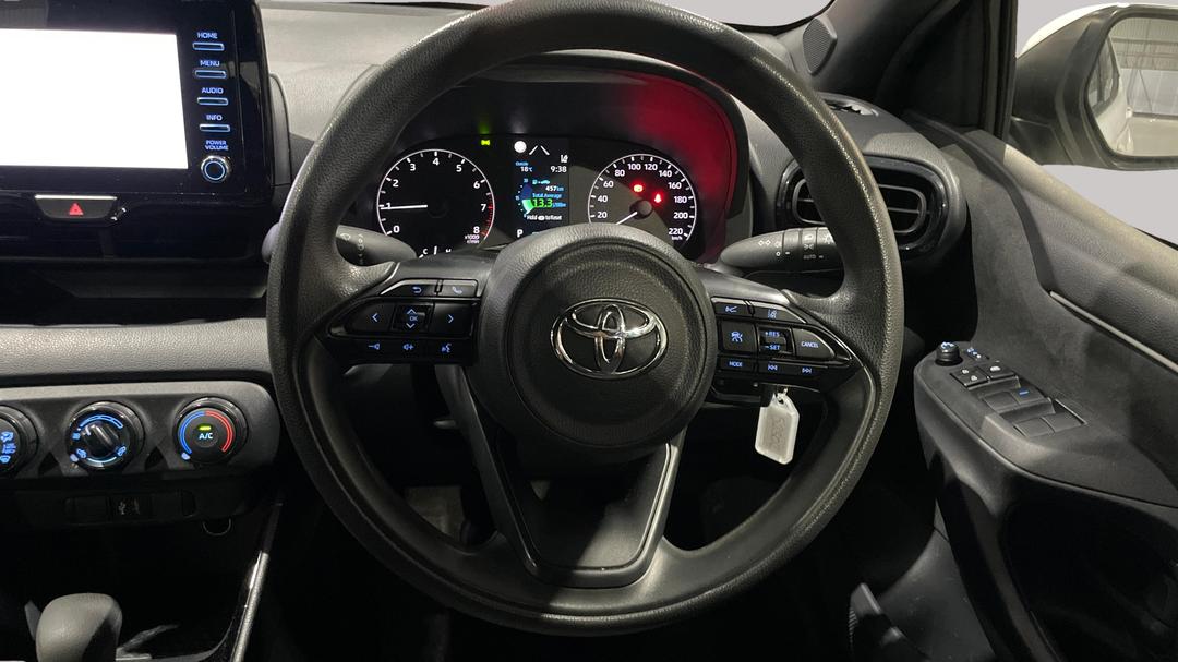 2023 Toyota Yaris Ascent Sport, Automatic, 48597 km, Steering Wheel Close-up