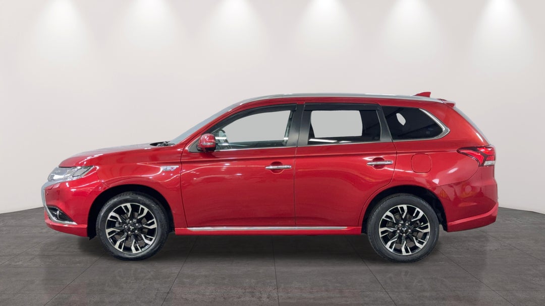 2017 Mitsubishi Outlander Exceed Phev, Automatic, 149436 km, Left Side View
