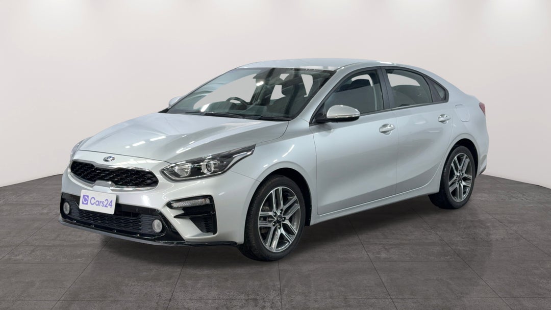 2018 Kia Cerato Sport Nav, Automatic, 91303 km, Left Front Diagonal (45- Degree) View