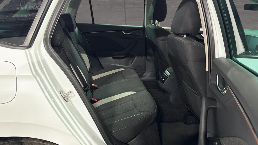 2022 SKODA Kamiq Style 85tsi, Automatic, 22817 km, Right Side Rear Door Cabin View