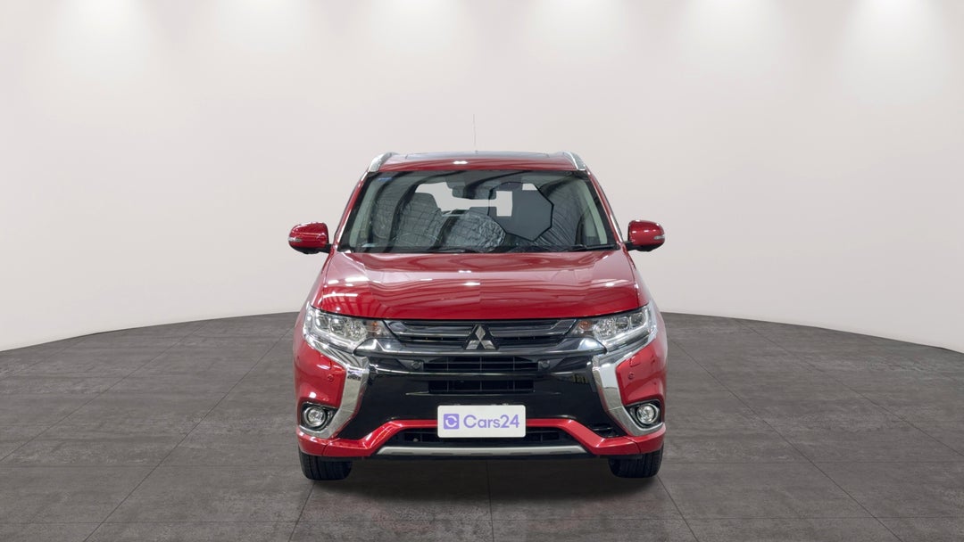 2017 Mitsubishi Outlander Exceed Phev, Automatic, 149436 km, Front View