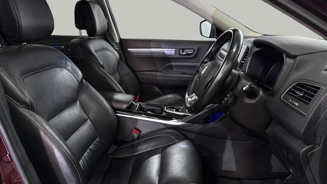 2023 Renault Koleos Zen (4x2), Automatic, 63556 km, Right Side Front Door Cabin View