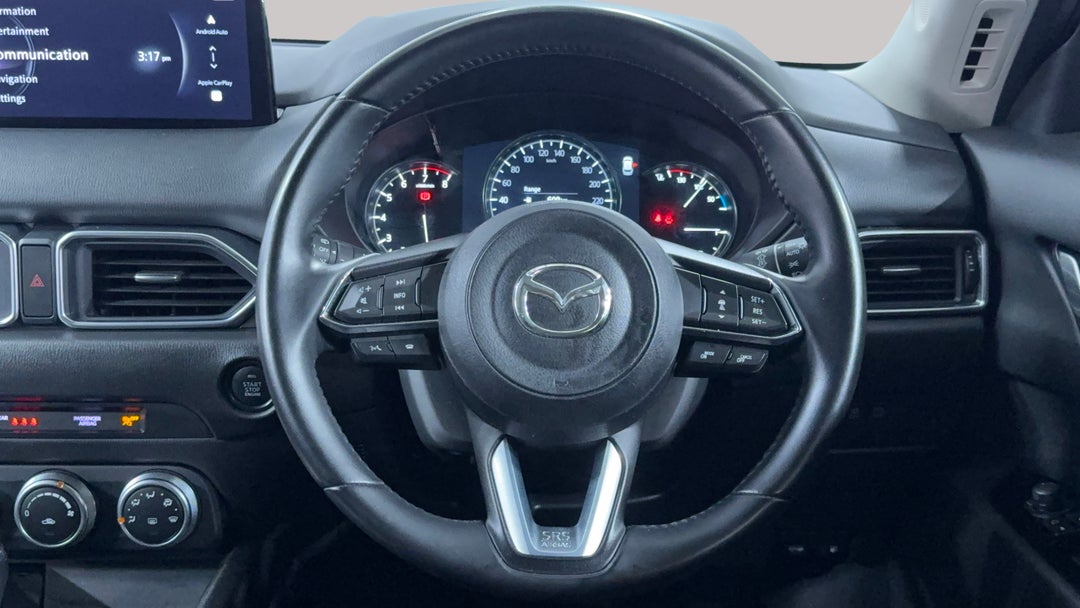 2024 Mazda CX-5 G20 Maxx (FWD), Automatic, 33663 km, Steering Wheel Close-up
