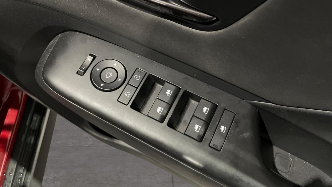 2023 Hyundai Kona N Line, Automatic, 21450 km, Drivers Side Door Panel Controls
