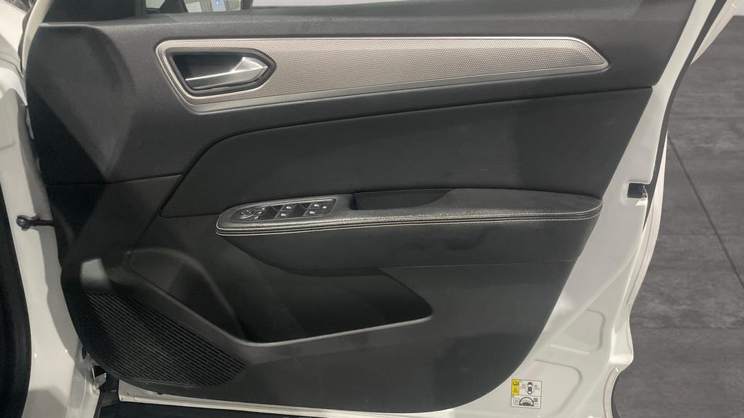 2023 Renault Arkana Zen, Automatic, 52815 km, Speaker View