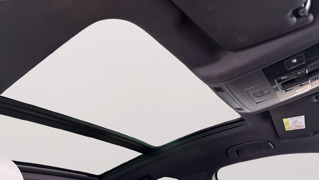 2021 Volkswagen T-roc 140tsi Sport, Automatic, 84710 km, Interior Sunroof/Moonroof