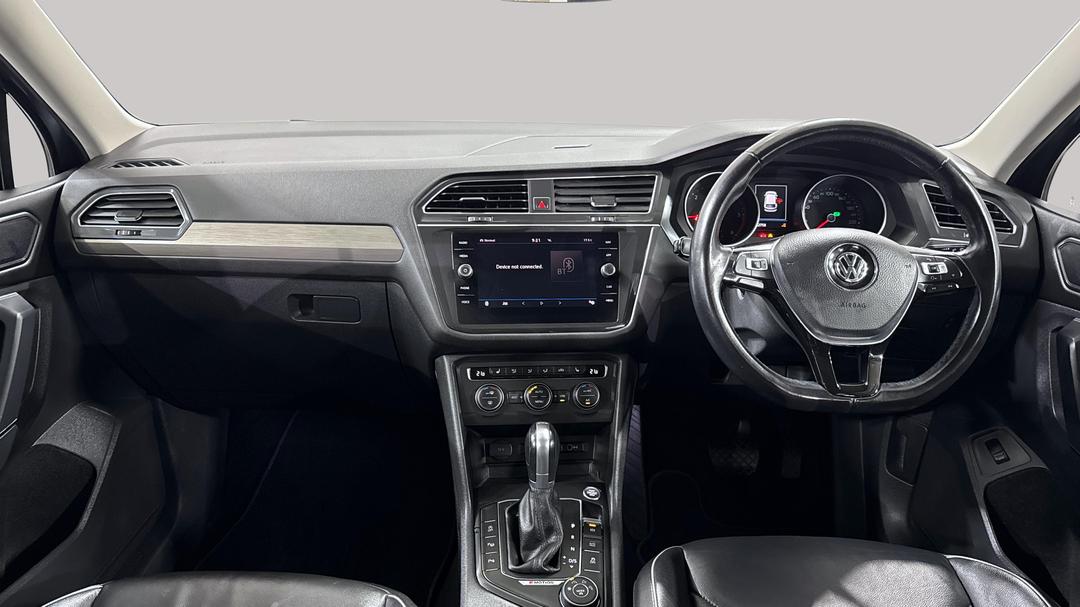 2018 Volkswagen Tiguan Allspace 110 Tdi Comfortline, Automatic, 142758 km, Dashboard View