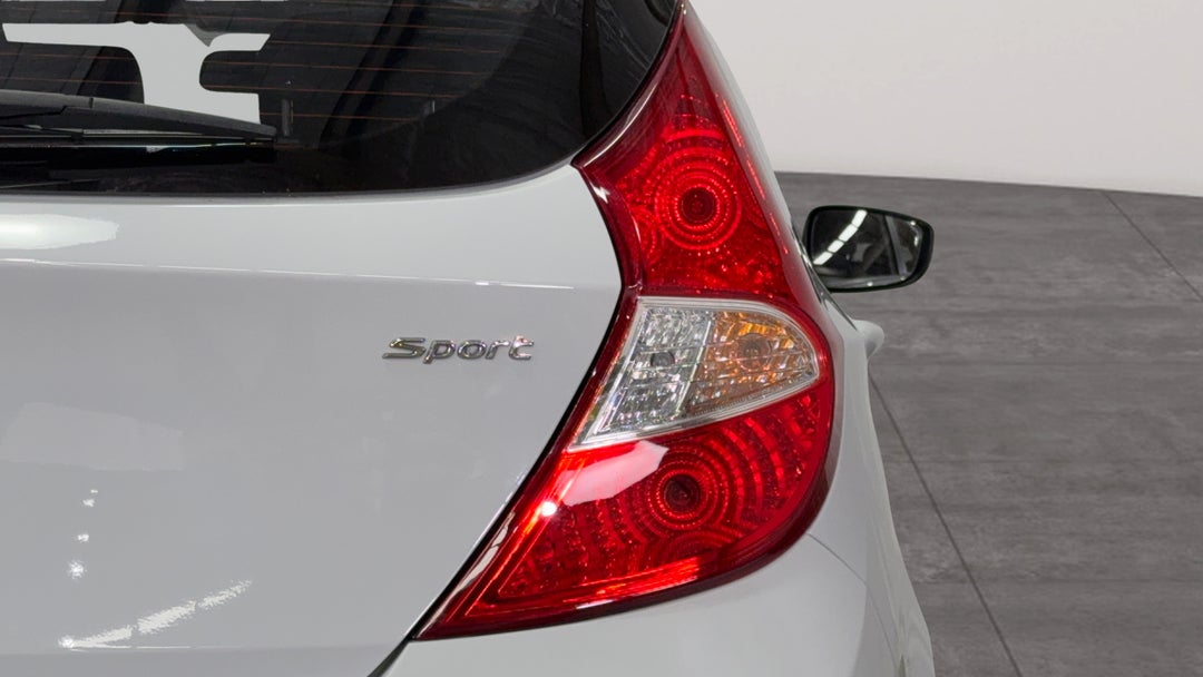 Badge (Boot Right Side)