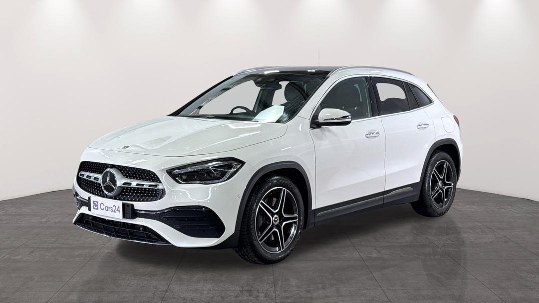 2021 Mercedes-benz GLA 250 4matic, Automatic, 16149 km, Left Front Diagonal (45- Degree) View