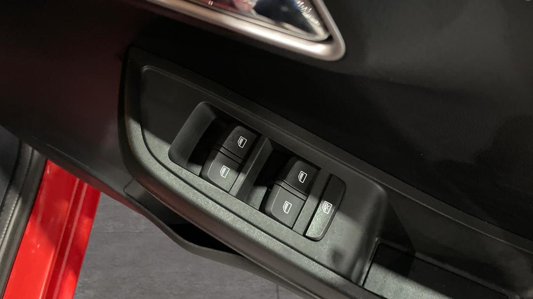 2020 MG Mg3 Auto Core, Automatic, 49839 km, Drivers Side Door Panel Controls