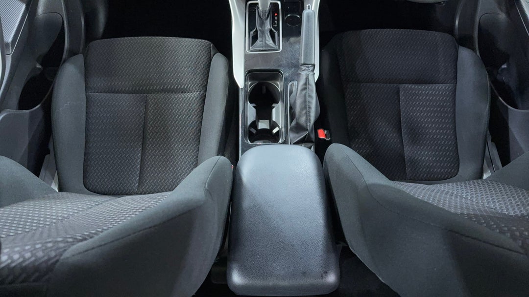 2023 Mitsubishi Eclipse Cross Es (2wd), Automatic, 52895 km, Center Console