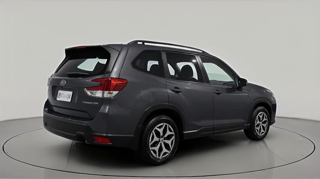 2023 Subaru Forester 2.5i (AWD), Automatic, 51989 km, Right Back Diagonal (45- Degree) View