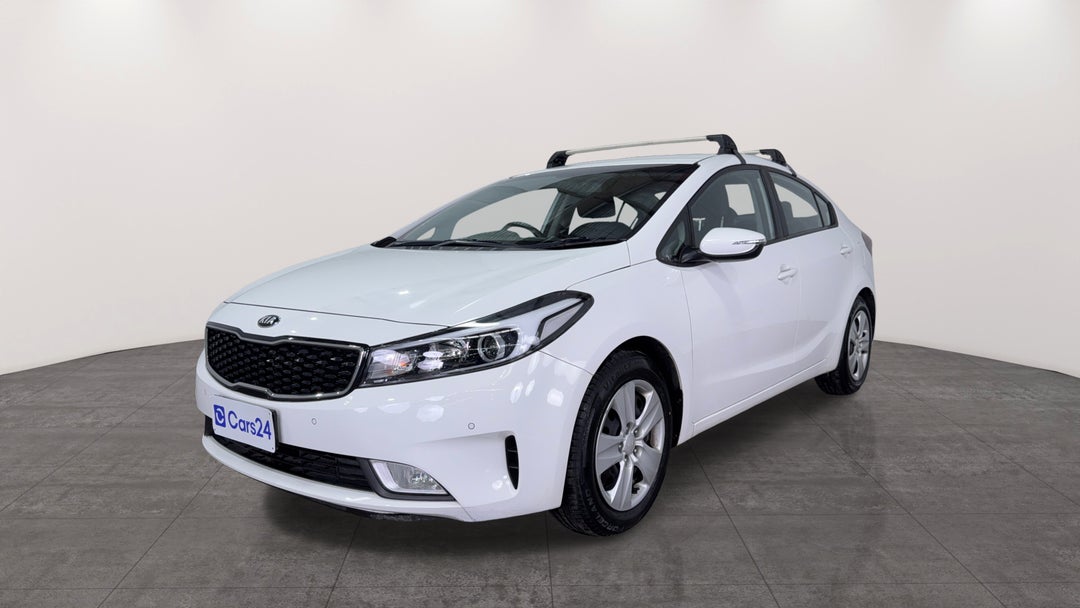 Left Front Diagonal (45- Degree) View