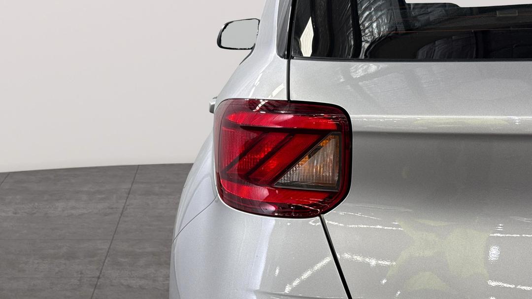 2025 Hyundai Venue Venue, Automatic, 23221 km, Badge (Boot Left Side)