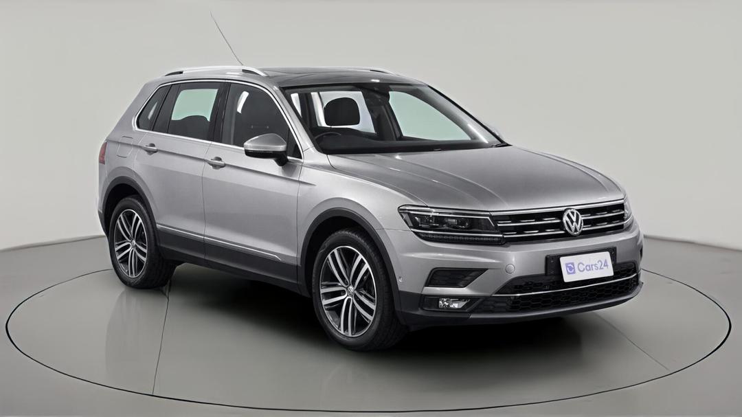 2018 Volkswagen Tiguan 162 Tsi Highline, Automatic, 81232 km, Right Front Diagonal (45- Degree) View