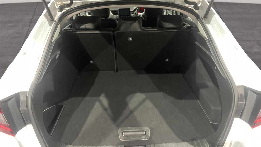 2023 Renault Arkana Zen, Automatic, 52815 km, Boot Inside View