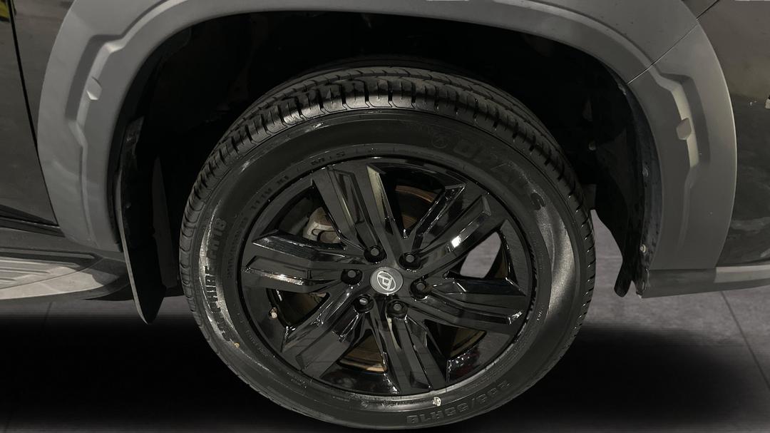 2023 LDV T60 Max Luxe (4x4), Automatic, 26318 km, Right Front Wheel