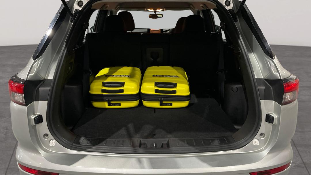 2024 Mitsubishi Outlander Es 7 Seat (2WD), Automatic, 54290 km, Boot Inside View with Luggage