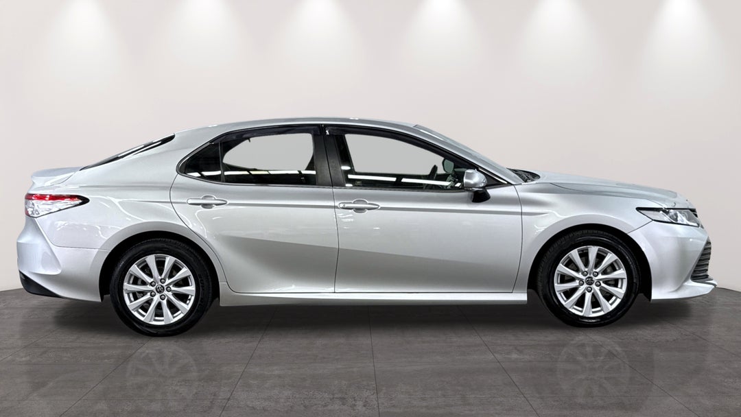 2019 Toyota Camry Ascent, Automatic, 72812 km, Right Side View