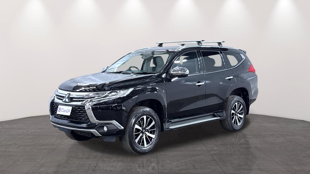 2018 Mitsubishi Pajero Sport Exceed (4x4) 7 Seat, Automatic, 55056 km, Left Front Diagonal (45- Degree) View
