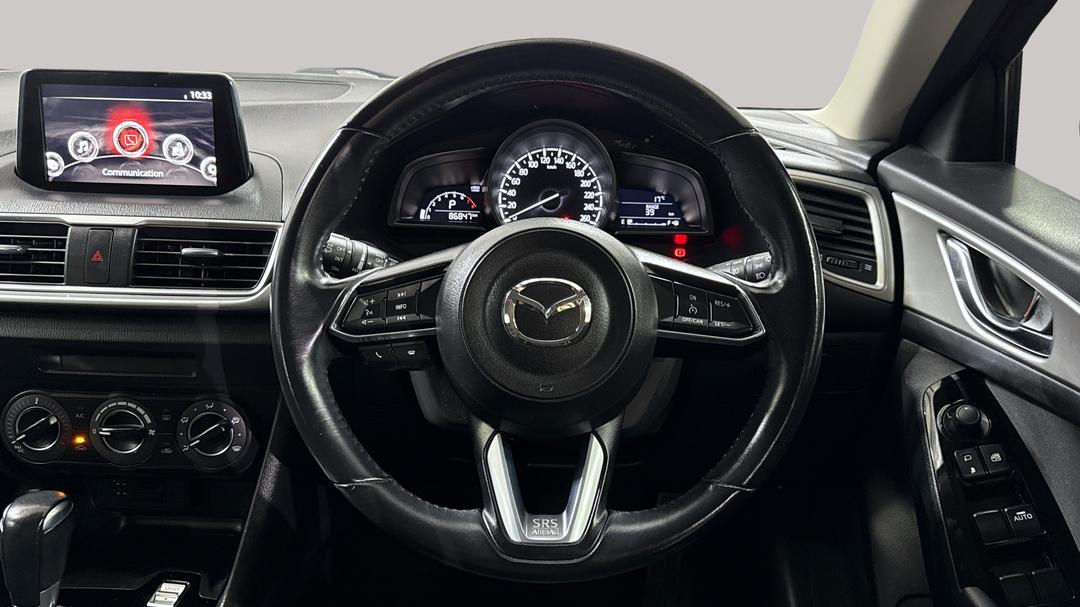 2016 Mazda Mazda3 Maxx, Automatic, 86847 km, Steering Wheel Close-up