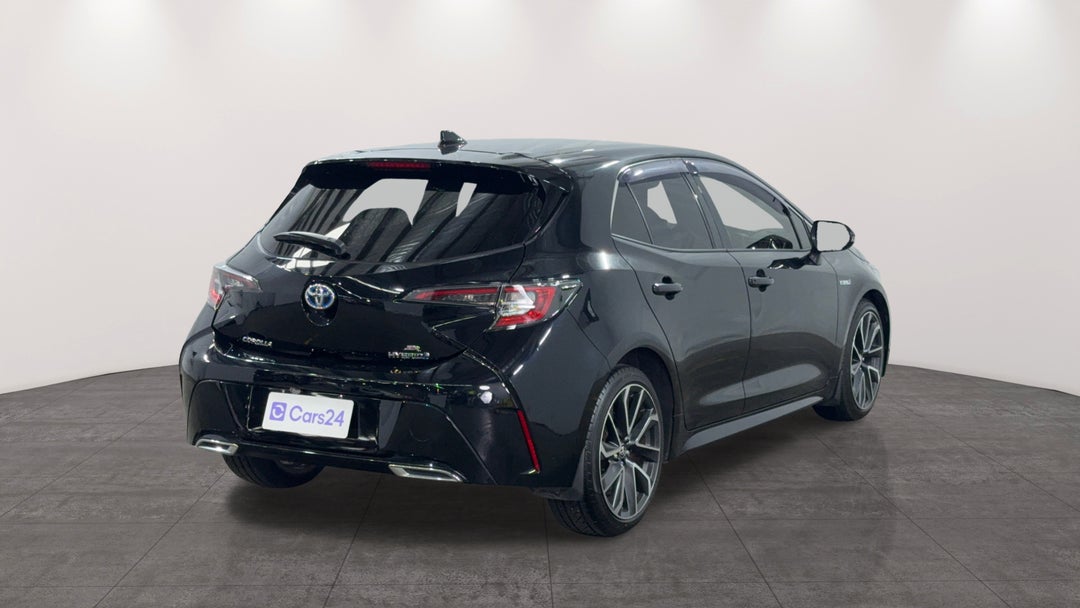 Right Back Diagonal (45- Degree) View