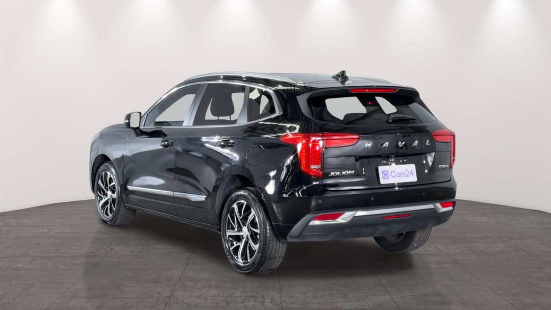 Left Back Diagonal (45- Degree) View