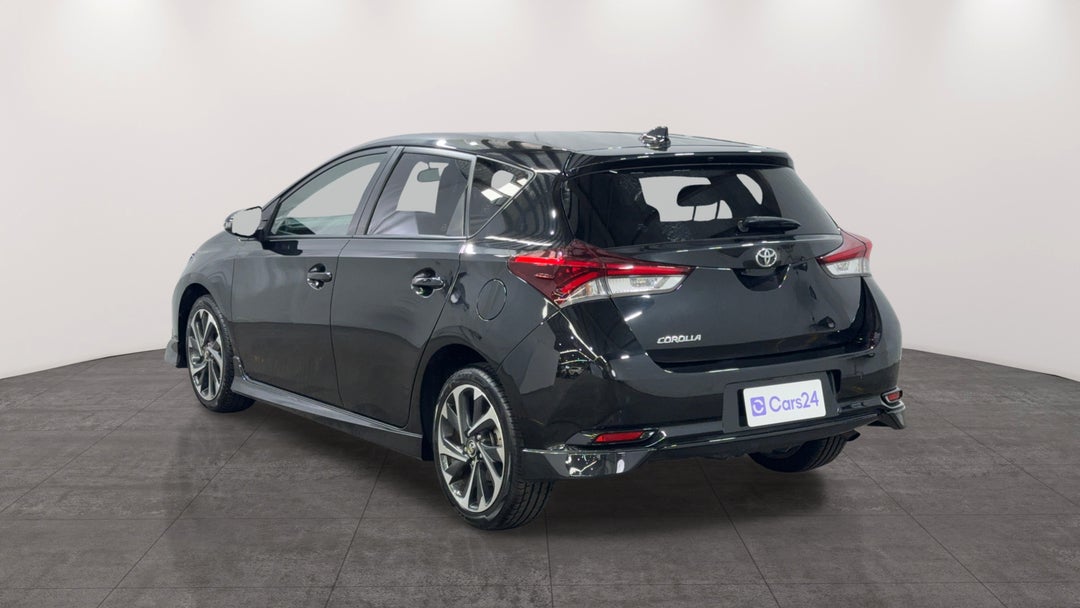 Left Back Diagonal (45- Degree) View