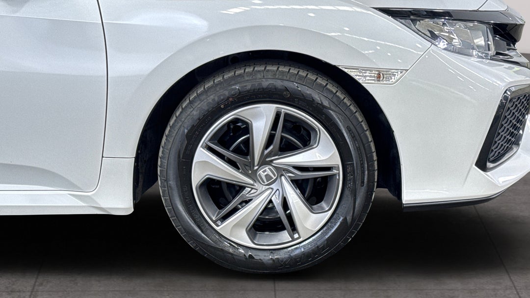 2019 Honda Civic Vti, Automatic, 84739 km, Right Front Wheel