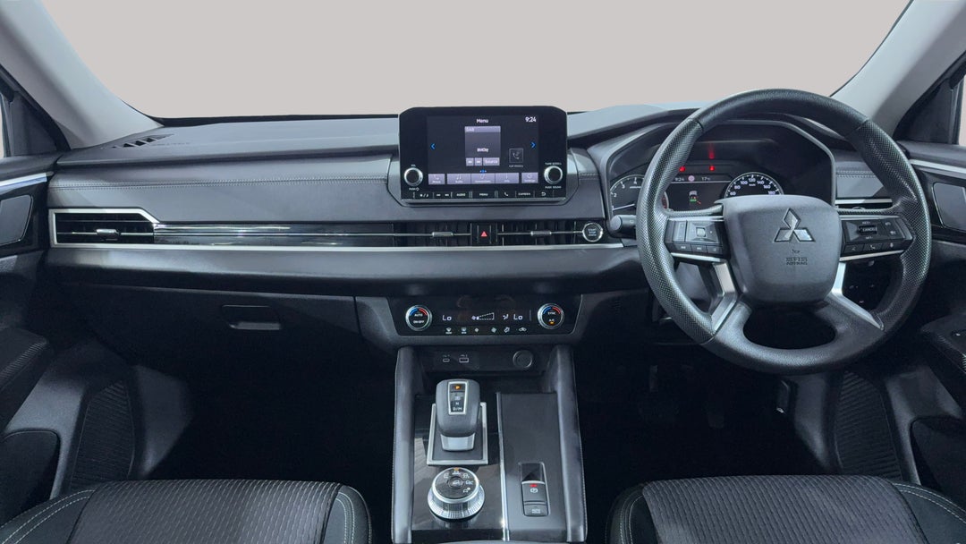 2024 Mitsubishi Outlander Es 5 Seat (2wd), Automatic, 54378 km, Dashboard View