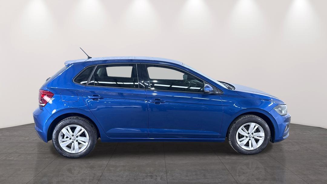 2019 Volkswagen Polo 85tsi Comfortline, Automatic, 23137 km, Right Side View
