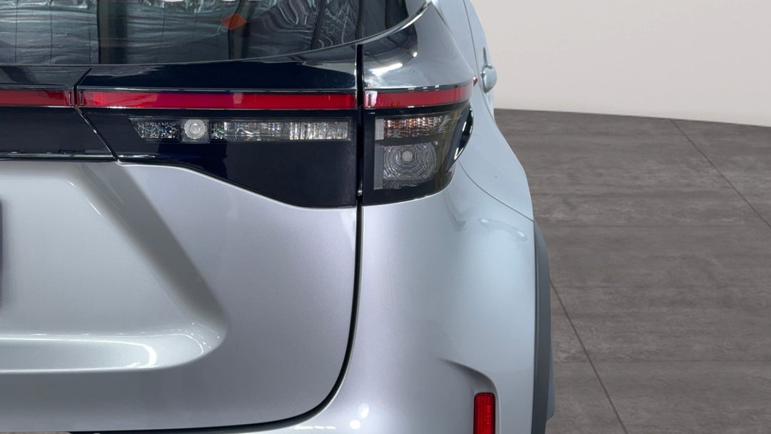 Badge (Boot Right Side)