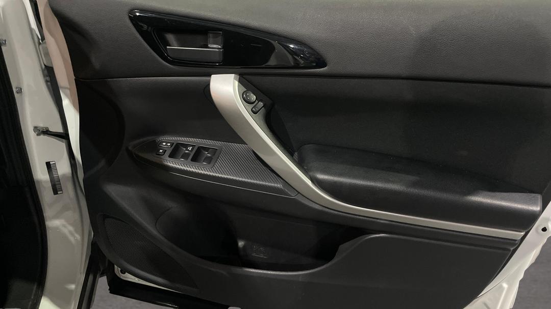 2023 Mitsubishi Eclipse Cross Es (2WD), Automatic, 45266 km, Speaker View