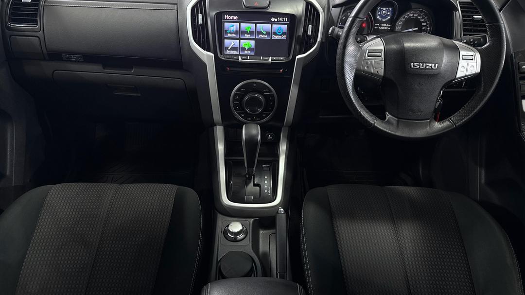 2017 Isuzu MU-X Ls-u (4x4), Automatic, 122650 km, Center Console