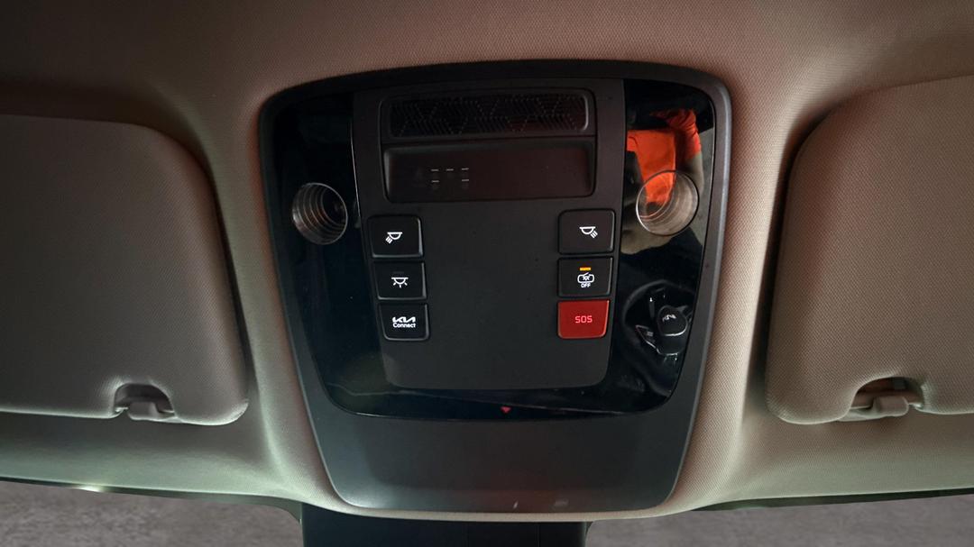 2025 Kia Carnival Sport+, Automatic, 3216 km, On-Roof Controls/Sunglass holder