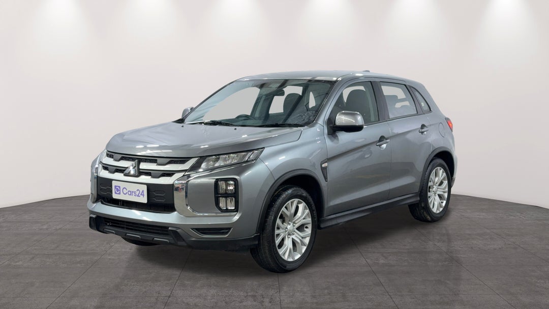 Left Front Diagonal (45- Degree) View