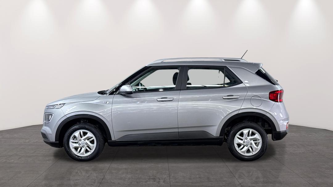 2025 Hyundai Venue Venue, Automatic, 23221 km, Left Side View