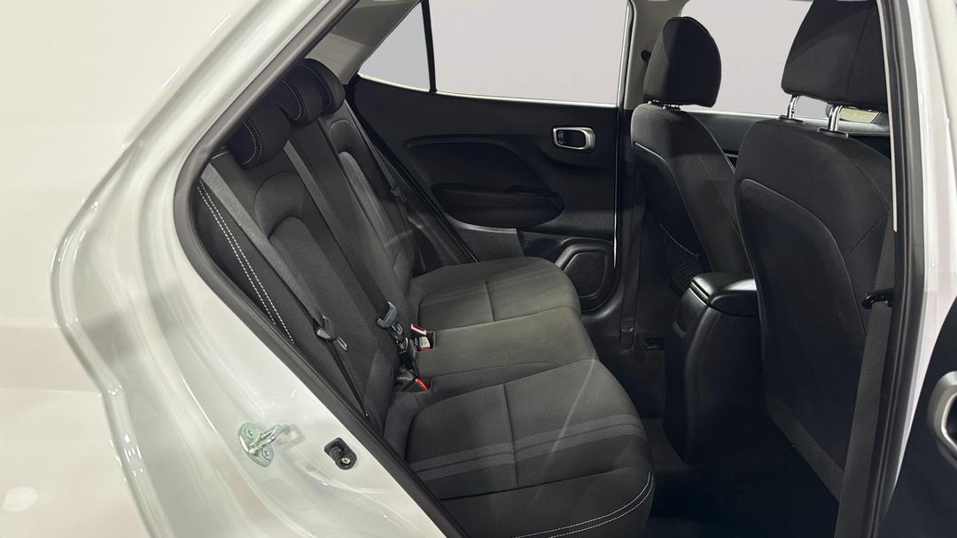 2025 Hyundai Venue Venue, Automatic, 26493 km, Right Side Rear Door Cabin View