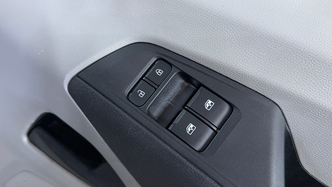 2021 LDV Deliver 9 Deliver 9, Automatic, 81238 km, Drivers Side Door Panel Controls