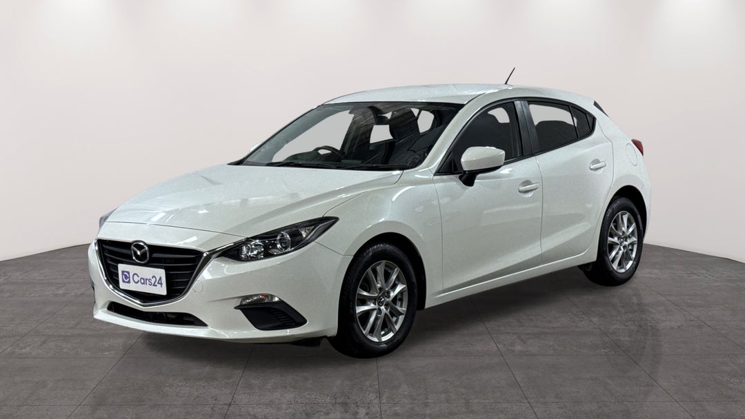 2015 Mazda 3 Neo, Automatic, 148362 km, Left Front Diagonal (45- Degree) View