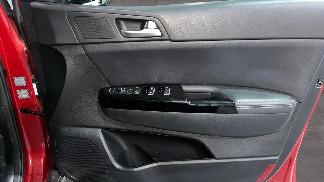 2017 Kia Sportage Gt-line (AWD), Automatic, 74004 km, Speaker View