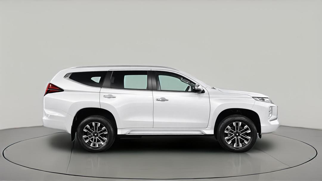 2021 Mitsubishi Pajero Sport Gls (4x4) 7 Seat, Automatic, 71687 km, Right Side View