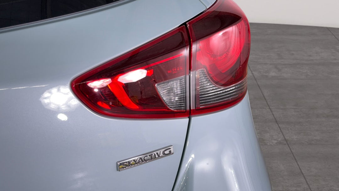 Badge (Boot Right Side)