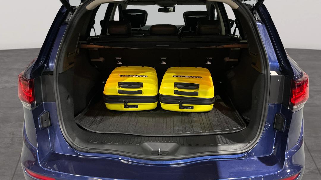 2021 Renault Koleos Intens (4x4), Automatic, 62801 km, Boot Inside View with Luggage