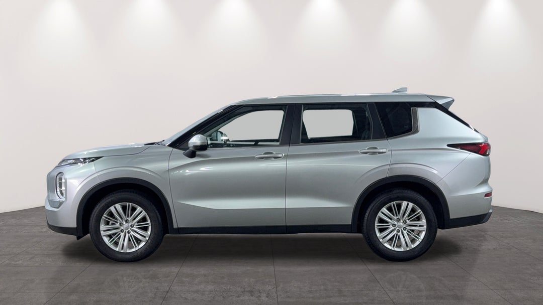2024 Mitsubishi Outlander Es 5 Seat (2wd), Automatic, 52755 km, Left Side View