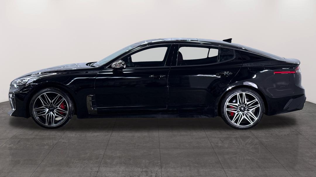 2022 Kia Stinger Gt (red Leather), Automatic, 36687 km, Left Side View