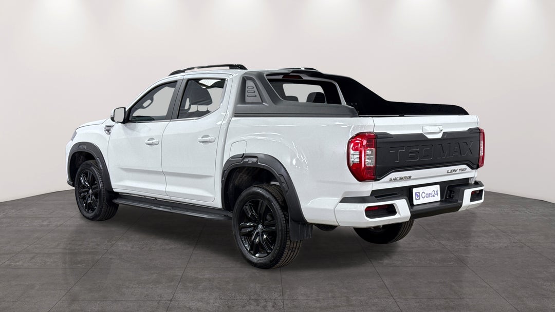 2023 LDV T60 Max Luxe (4x4), Automatic, 19206 km, Left Back Diagonal (45- Degree) View