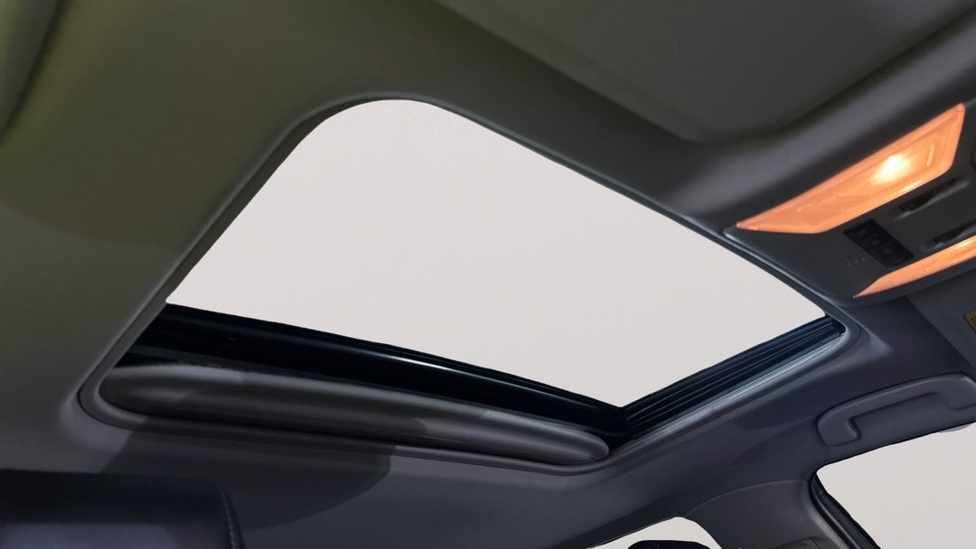 2021 Toyota RAV4 Cruiser (2WD), Automatic, 101962 km, Interior Sunroof/Moonroof