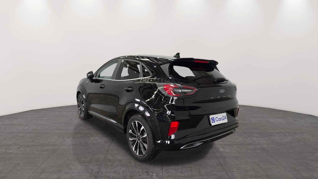 Left Back Diagonal (45- Degree) View