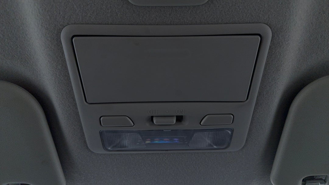 On-Roof Controls/Sunglass holder